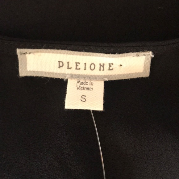 Gorgeous Black Blouse By Pleione Size Small - Picture 4 of 5